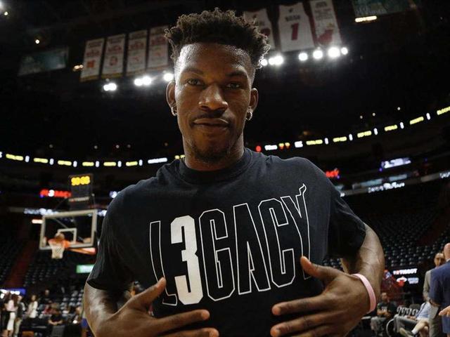 圣保罗高层：奥斯卡的未来尚未确定，我们关注的是他的恢复（圣保罗高层：奥斯卡去留未定，眼下首要关注他的康复）