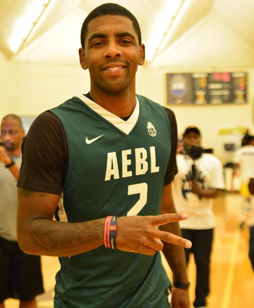 希勒称萨拉赫公开炮轰俱乐部错误，无人能大过球队（希勒：萨拉赫公开指责俱乐部不妥，球队利益高于个人）