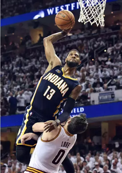 图片报：多特内部认为小贝林踢得过于保守，不过仍然信任他（图片报：多特内部认为小贝林风格偏谨慎，但对他的信任未动摇）