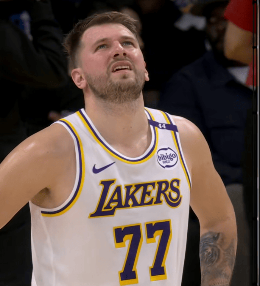 无缘直通世界杯后麦克拉伦辞职，迪尼：他照着稿子念，很虚伪（冲击世界杯直通失败，麦克拉伦请辞；迪尼批其照稿宣读不真诚）