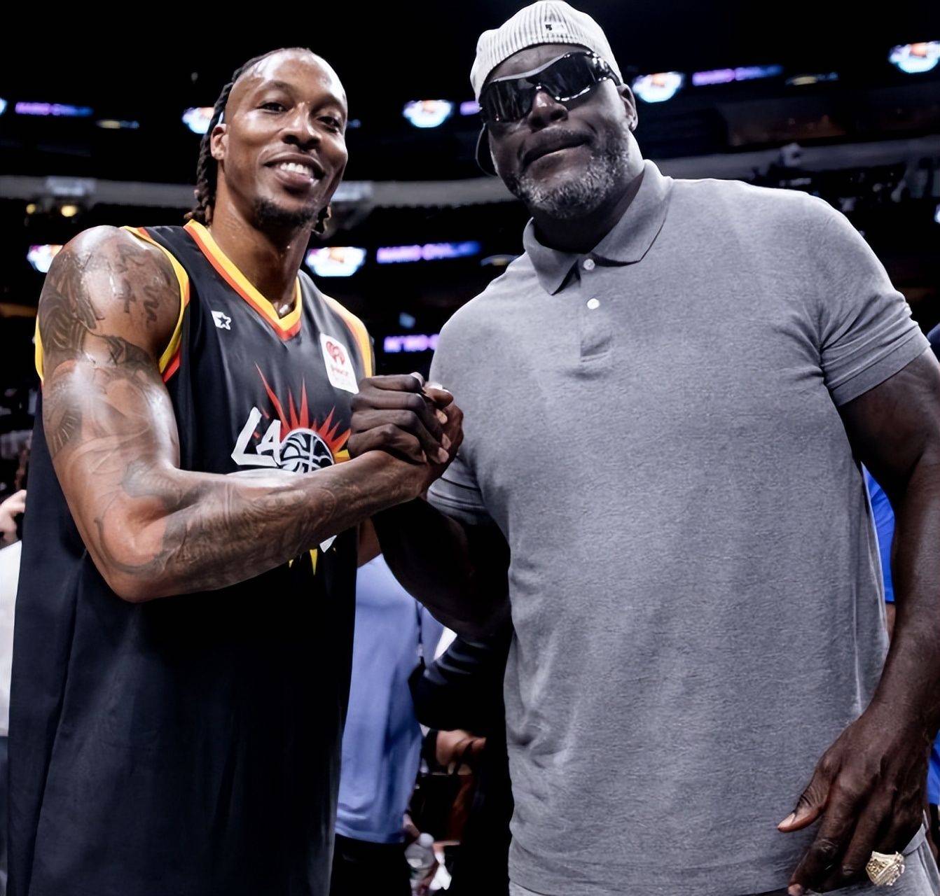 环足奖年度最佳总监候选：坎波斯、爱德华兹&理查德-休斯在列（坎波斯、爱德华兹与理查德-休斯入围环足奖年度最佳总监）