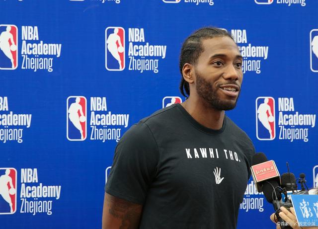 埃贝尔：对阵巴黎是场特别的比赛，这场较量有很强的荣誉意义（埃贝尔：与巴黎之战意义非凡，这是一场关乎荣誉的较量）