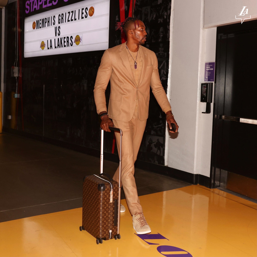 🎮HLE 1-0 DK：许哥连送&Guma虐泉收汁，HLE先下一城（🎮HLE 1-0 DK：许哥多次阵亡，Guma虐泉收割，HLE先拔头筹）