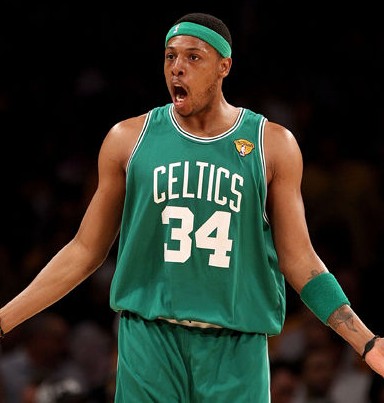 紫百合开局12轮不胜，意甲过去31年只有卡利亚里此种情况保级（紫百合开季12场不胜，意甲近31年仅卡利亚里曾以此开局完成保级）